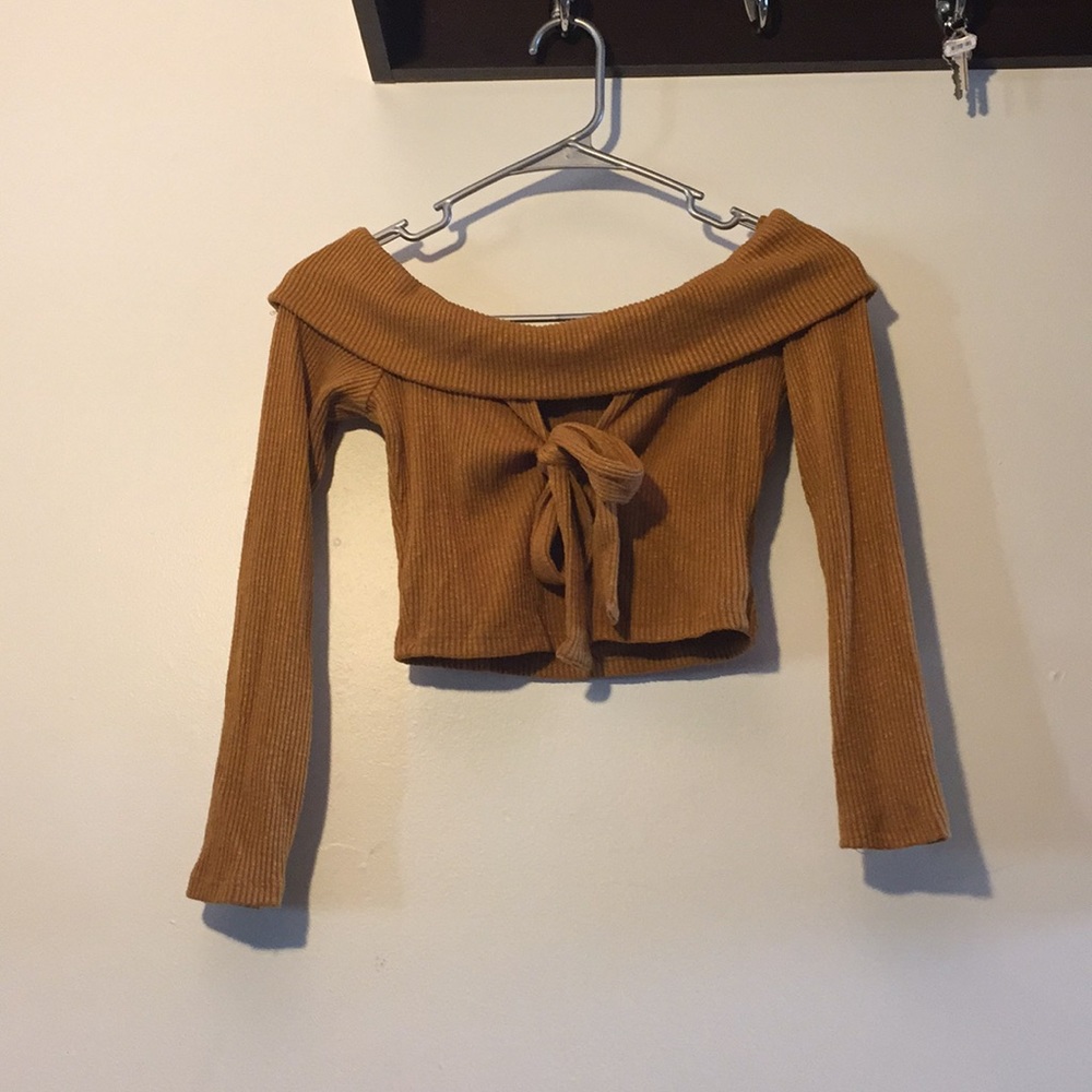 Knitted crop top